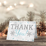 Cartão De Agradecimento Chá de fraldas de inverno do Blue Boy Obrigado<br><div class="desc">Diga obrigado seu estilo com este chá de fraldas de tendências,  obrigado cartas. A formulação modelo é fácil de personalizar e sua família e amigos ficarão entusiasmados quando receberem esse obrigado fabuloso.</div>
