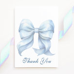 Cartão De Agradecimento Chá de panela Arco azul personalizado<br><div class="desc">Envie uma nota de gratidão com este Cartões de agradecimentos de Chá de panela Azul Personalizado. Com um design elegante que combina com o seu pacote de convites para noivas, este cartão é perfeito para agradecer aos convidados depois do seu brunch ou chá de fraldas. Com uma mensagem personalizável, você...</div>