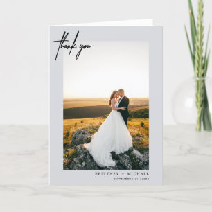 Cartão De Agradecimento Cinzas Modernas Com Letra Mão Obrigado