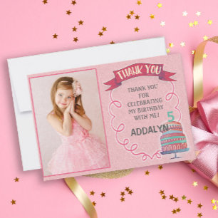 Cartão de agradecimento de aniversário cor-de-rosa