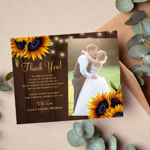 Cartão de agradecimento de casamento com foto flor