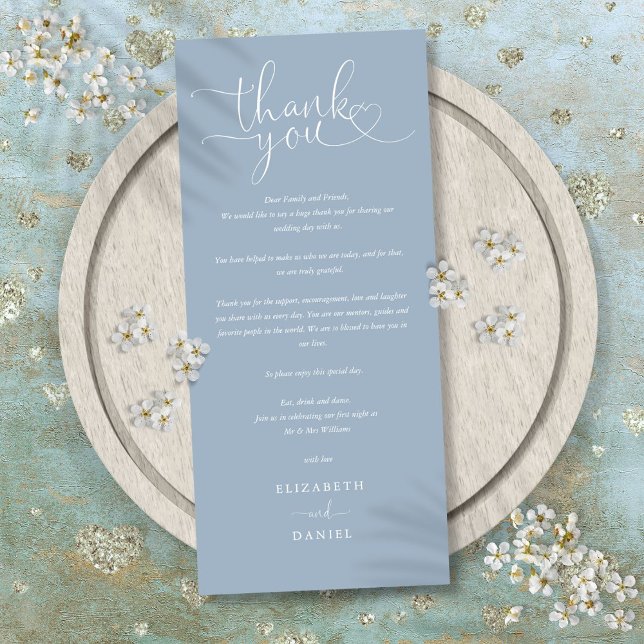 Cartão de Agradecimento de Casamento em Script Azu (Dusty Blue Script Wedding Thank You Place Card)
