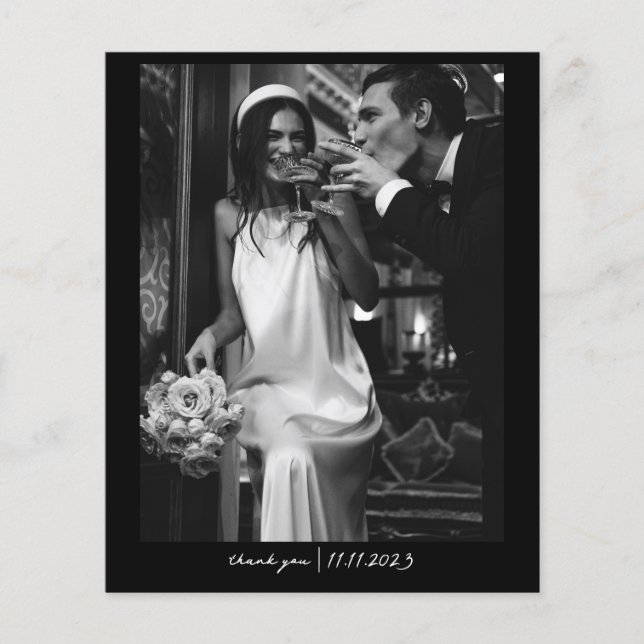 Cartão de agradecimento de casamento simples e ele (Frente)