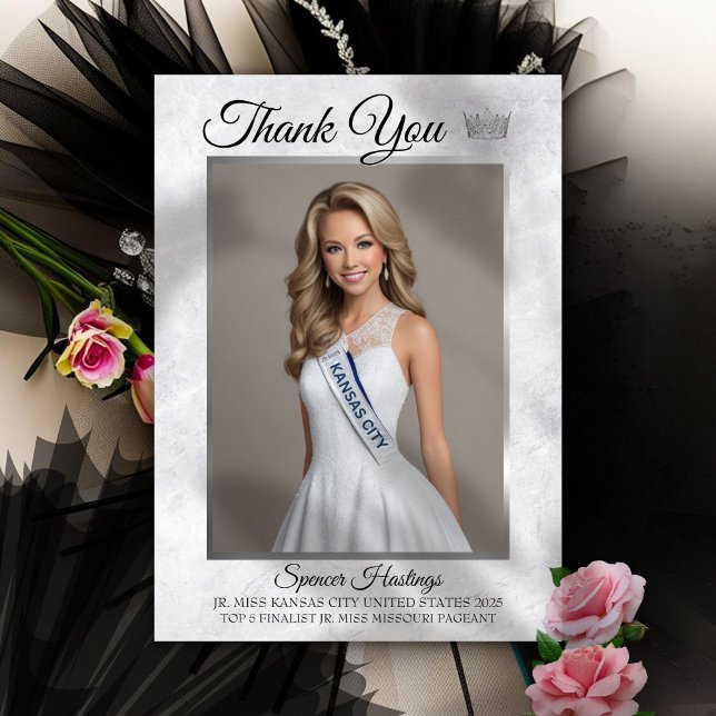 Cartão de Agradecimento do Espectáculo de Gelo de  (This custom thank you card features your photo, pageant title, and space for a personal message)