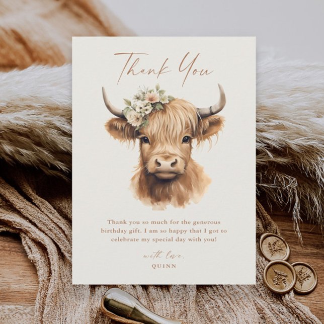 Cartão De Agradecimento Elegante Boho Vaca das Terras Altas Aniversário In (Boho highland cow script kids thank you card.)