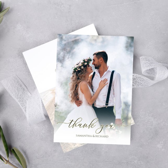 Cartão De Agradecimento Escuro de Caligrafia Simples Moderno Duas Fotograf (Simple wedding thank you card with a two-photo template. )