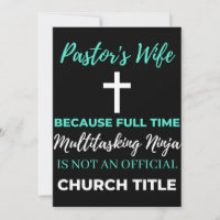 Esposa do Pastor devido à multitarefa do tempo de