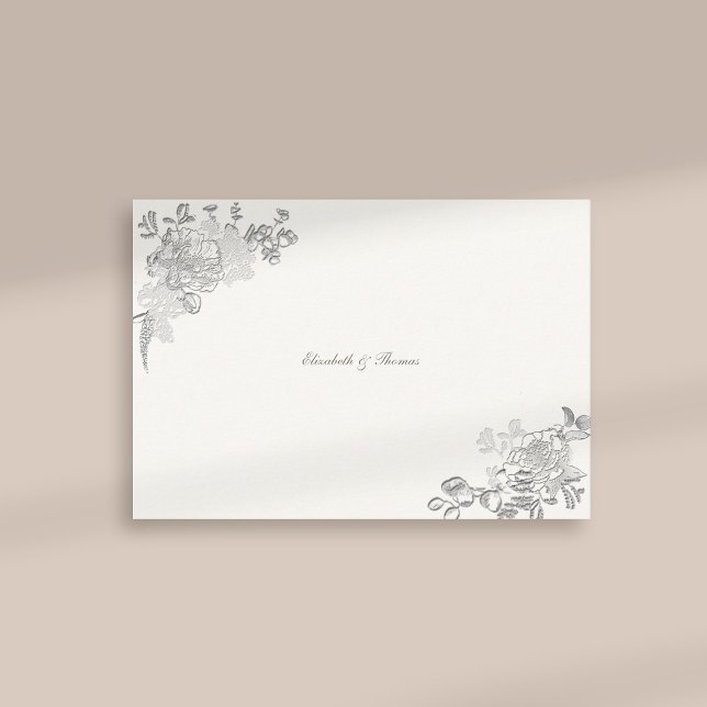 Cartão De Agradecimento Faux Embossed Peony Clássico Casamento Chic Obriga (formal traditional elegant calligraphy wedding thank you card faux embossed peony pearl classic)