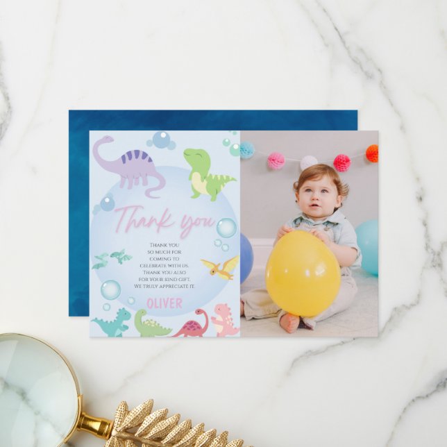 Cartão De Agradecimento Festa de aniversário com dinossauros neutra em gên (Frente/Verso In Situ)