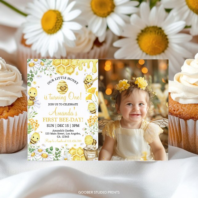 Cartão De Agradecimento First Bee Day Floral Honey Bee Birthday Invitation (Criador carregado)