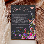Cartão De Agradecimento Flores quic modernas e selvagens guiando a graduaç<br><div class="desc">Ilegante ilustração das flores primavera de verão modernas com bonito flor e roteiro de pincel selvagem obrigado você gradua-se com uma tipografia caligráfica moderna com flores vermelhas,  roxas,  cor-de-rosa,  terracotta em fundo de cinza escura</div>
