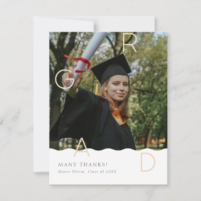 Cartão De Agradecimento FORMANDO letras em folha com borda ondulada (Frente)