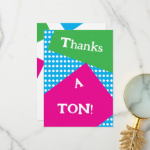 Formas e cores ousadas ao estilo dos anos 80