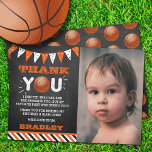 Cartão De Agradecimento Foto De Aniversário De Basquete Em Qualquer Idade<br><div class="desc">Diga obrigado seu estilo com este primeiro aniversario de tendências,  obrigado cartas. O texto e a foto do modelo é fácil de personalizar e sua família e amigos ficarão entusiasmados quando receberem esse obrigado fabuloso.</div>