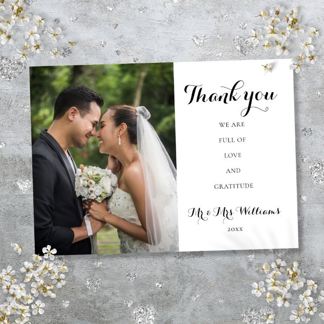 Cartão De Agradecimento Foto de Casamento de Script Simples (Simple Script Wedding Photo Thank You Card)