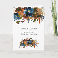 Foto de casamento floral em gengibre e azul-marinh