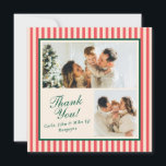 Cartão De Agradecimento Foto de Stripe Vertical Vermelha Moderna 2<br><div class="desc">Pequenas faixas verticais vermelhas e creme de coral dão a esta duas fotos de cartões de agradecimentos de feriado uma vibração moderna e chica quando combinada com fontes clássicas em verde-floresta. O backer coordenado apresenta uma fonte personalizada de mensagem e caligrafia mais longa para uma linha de assinatura.</div>