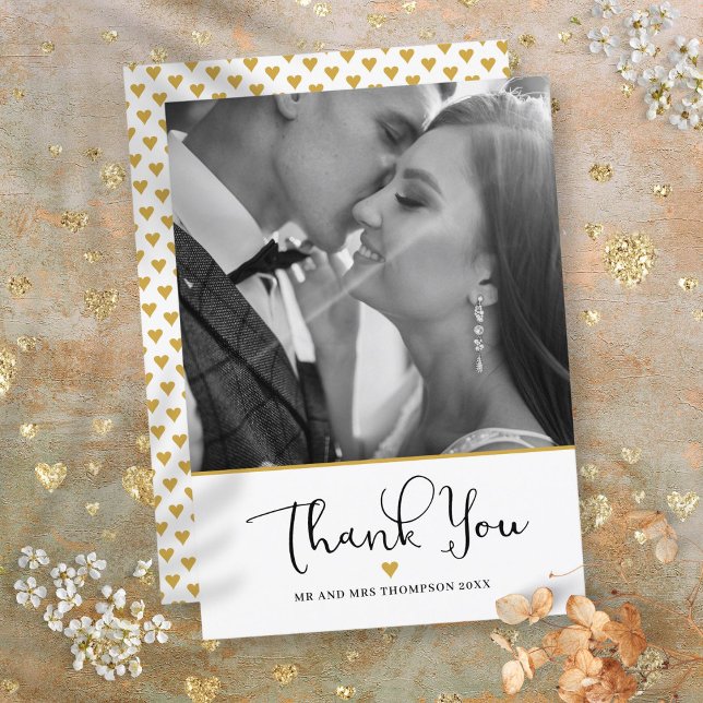 Cartão De Agradecimento Fotografia de casamento com fonte elegante e coraç (Gold Heart Elegant Script Wedding Photo Thank You Card)