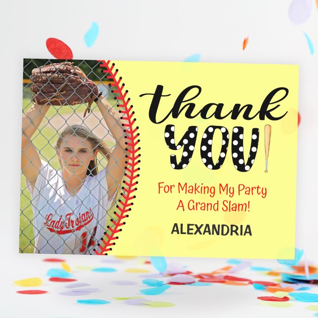 Cartão De Agradecimento Girls Softball Festa de aniversário (Girls Softball Birthday Party Thank You Card)