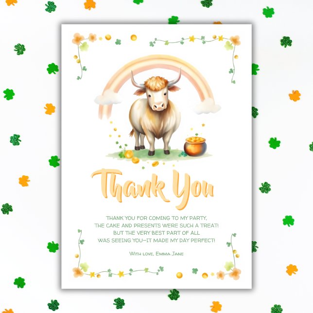 Cartão De Agradecimento Highland Cow Rainbow Dia de São Patrício Birthday (Highland Cow Rainbow St. Patrick’s Day Birthday Thank You Card)