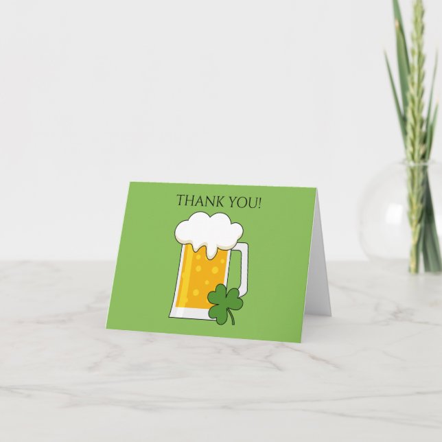 Cartão De Agradecimento Irish Beer Mug com Shamrock Clover | Personalizar (Frente)