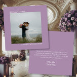 Cartão De Agradecimento Lavanda Roxo Obrigados Foto e Nota Casamento<br><div class="desc">Este simples casamento, cartas de agradecimento, apresenta uma design minimalista com sua foto em um fundo roxo claro ou lavanda colorido. A legenda justificada à esquerda na frente lê Amor e Obrigados, com seus nomes justificados logo abaixo dando ao cartão um olhar moderno e simétrico. As costas têm espaço para...</div>
