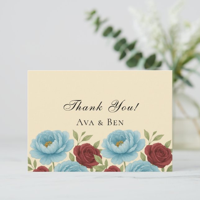 Cartão De Agradecimento Lyon Blue Peony e Rosa vermelha Casamento (Em pé/Frente)