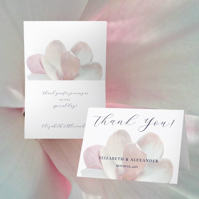 Cartão De Agradecimento Magnolia Soft Pink e Casamento Branco Elegante (Elegant Magnolia Soft Pink and White Wedding Thank You Card)
