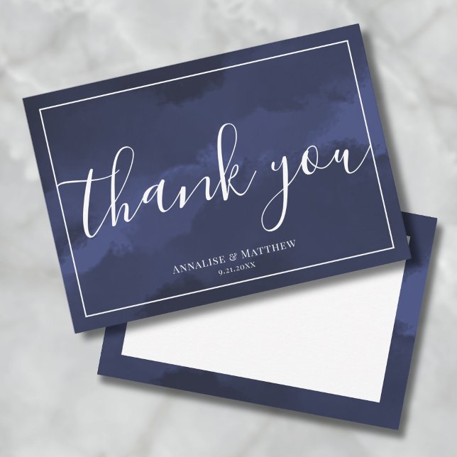 Cartão De Agradecimento Marinho de Casamento Elegante Moderno Simples Azul (Simple Modern Elegant Wedding Navy Blue Thank You Card)