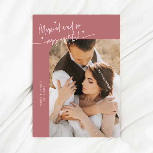 Cartão De Agradecimento Married and Grateful Wedding Photo Pink (Criador carregado)