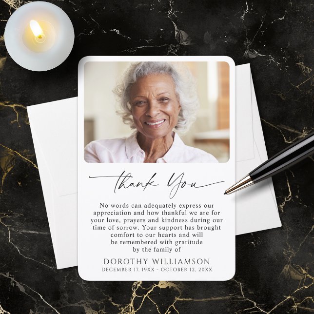 Cartão De Agradecimento Memorial Photo Elegant Script (Criador carregado)