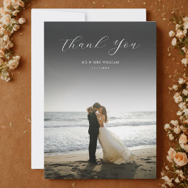 Cartão De Agradecimento Minimalista Script Simples com Foto de Casamento