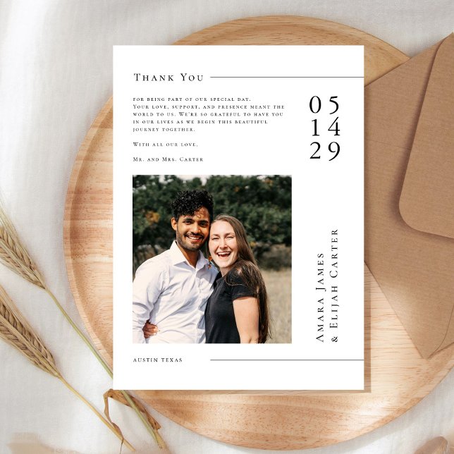 Cartão De Agradecimento Modern Black and White Minimal Wedding Photo  (Criador carregado)