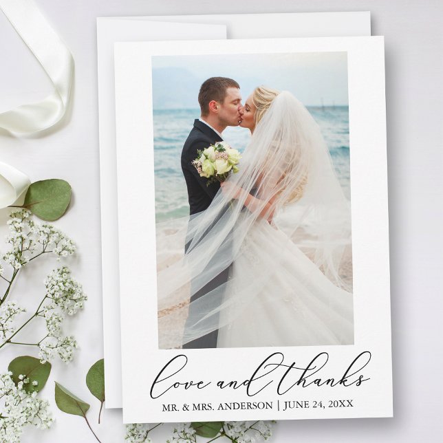 Cartão De Agradecimento Modern Minimalist Calligraphy Wedding Photo Love (Customize to add text or more photos to back of card.)