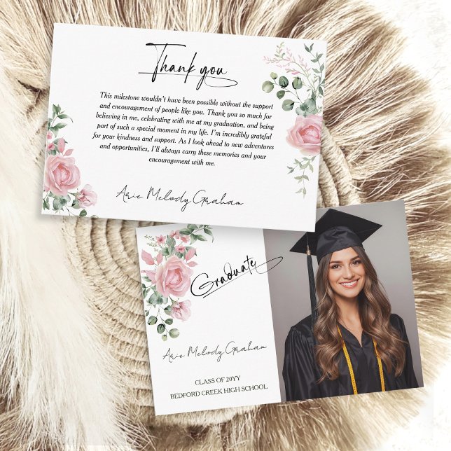 Cartão De Agradecimento Modern Pink Roses Script Graduation Photo (Criador carregado)