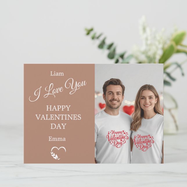 Cartão De Agradecimento Modern Valentine’s Day Photo Card – Tan (Em pé/Frente)