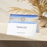 Cartão De Agradecimento Modern Watercolor Azul, Bar Dourado Mitzvah Hebrai<br><div class="desc">Belo Bar judeu religioso Mitzvah agradece as cartas. Design de aquarela moderna, mas elegante, em pincel, trava cores azuis, azul claro a marinho. Dourada Estrela de David no meio com falso derrame de folha de ouro. Letras modernas de script. Prefeito para um filho de 13 anos, rapaz. Fácil de editar...</div>