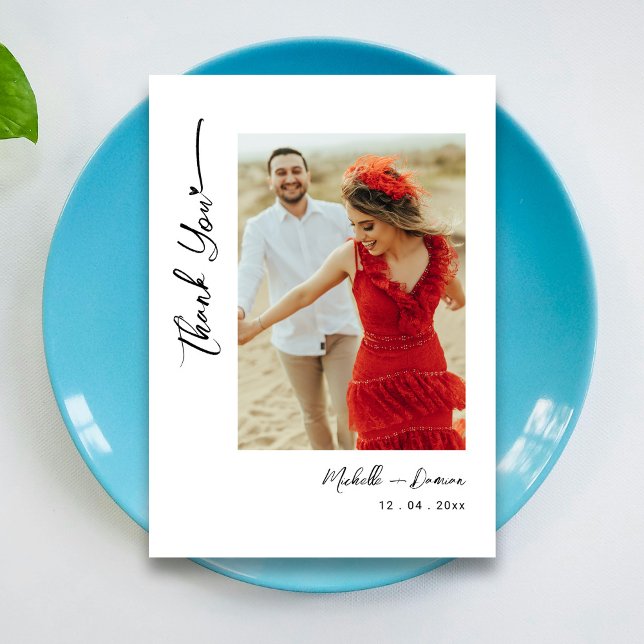 Cartão De Agradecimento O Toque Perfeito: Foto de Casamento de Script Negr (The Perfect Touch: Black Script Wedding Photo Thank You Card Customize)