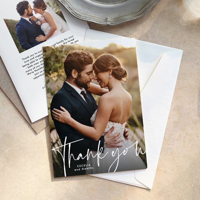 Cartão De Agradecimento Obrigada foto de casamento com script simples (Criador carregado)