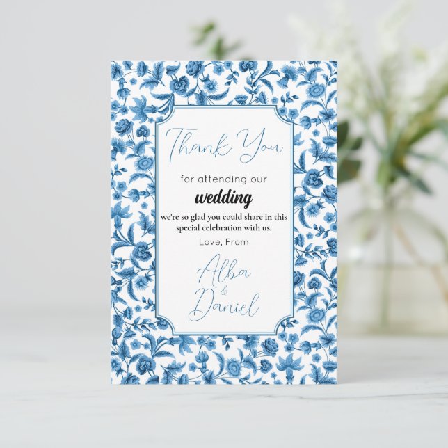 Cartão De Agradecimento Obrigado Casamento Chintz Blue & White Floral Dits (Em pé/Frente)