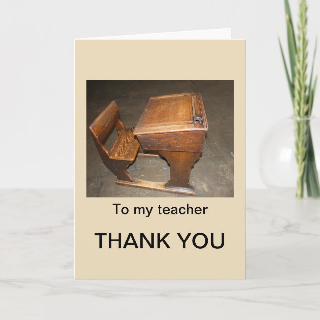 Cartão De Agradecimento Old Desk and Chair Thank You Teacher Card (Frente)