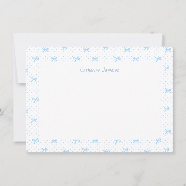 Cartão De Agradecimento Petit Blue Whimsical Bows Monogram Notecard (Frente)