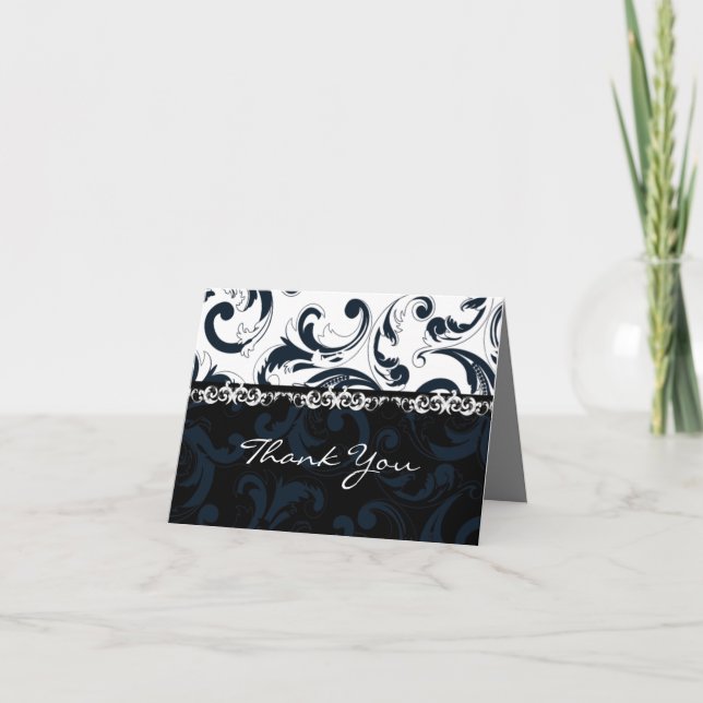 Cartão De Agradecimento Preto e Branco Floral Obrigado (Frente)