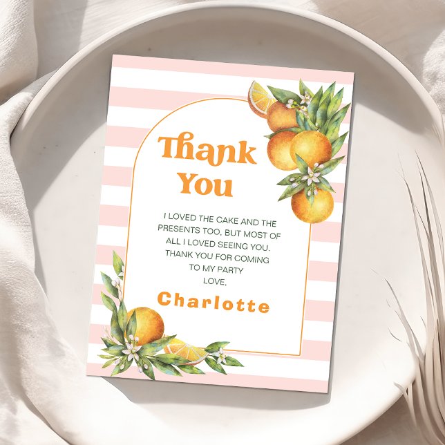 Cartão De Agradecimento Primeiro aniversario de Citrus Little Cutie (
Editable Our Little Cutie Birthday Thank You Card Girls Clementine Oranges Birthday Party Arch Card)