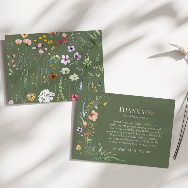 Cartão De Agradecimento Sage Green Wildflower Meadow Wedding (Sage Green Wildflower Meadow Wedding Thank You Card on a sunny white table.)