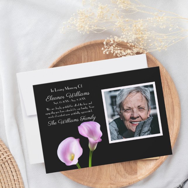 Cartão De Agradecimento Simpatia Calla Lily Foto Funeral Obrigado (Show heartfelt gratitude to funeral attendees with our lovely appreciation card.)