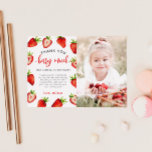 Cartão De Agradecimento Strawberry Girl Birthday Berry Muita Foto<br><div class="desc">O cartões de agradecimentos de festa de aniversário da menina do tema da fruta,  com a ilustração aquosa dos morangos com a sua foto. O texto diz "obrigado-te a BERRY por vir ao meu partido."</div>