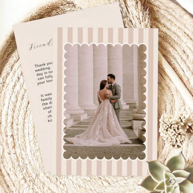 Cartão De Agradecimento Striped Background and Scalloped Wedding Photo  (Criador carregado)