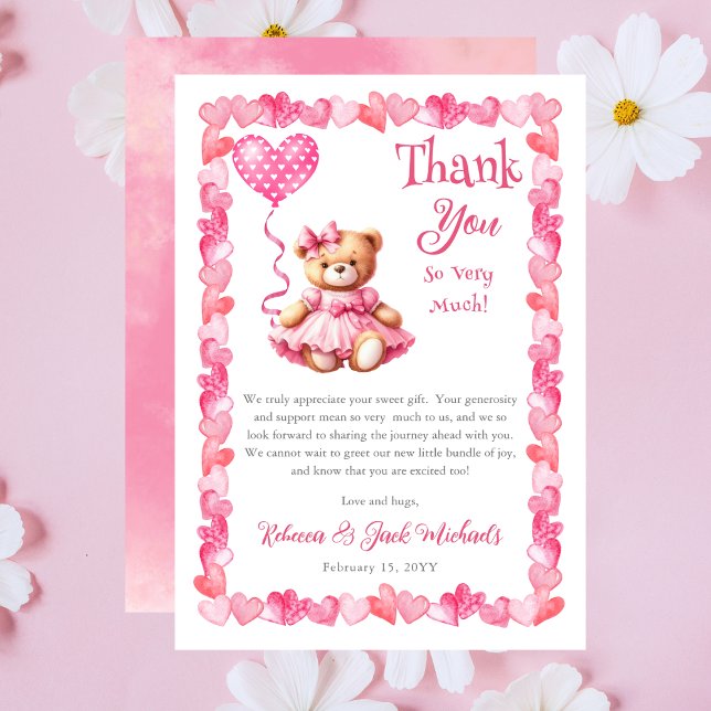 Cartão De Agradecimento Teddy Bear Um Pequeno Chá de fraldas De Garota Doc (Pink Hearts | Teddy Bear "A Little Sweetheart Is On The Way" Girl Baby Shower Thank You Card)