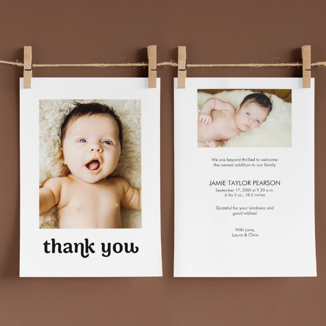 Cartão De Agradecimento Típica de Trendência Simples Moderno 2 Fotos para  (Baby shower thank you card with birth stats, photos, message and baby name. Front and back of card)